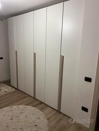 Armadio 6 ante