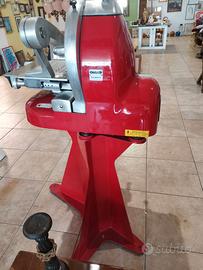 Affettatrice manuale /elettrica