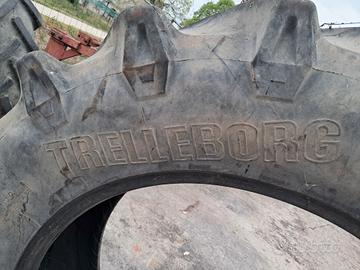Ruota gomma trattore trelleborg 520 / 70 R 38