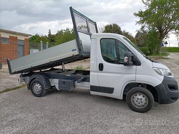 CITROEN JUMPER CON CASSONE RIBALTABILE TRILATERALE
