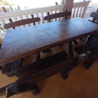 tavolo in legno per veranda