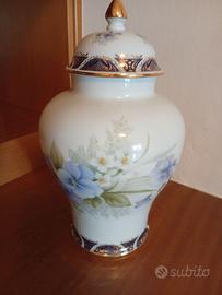 Vaso in porcellana Limoges decorato