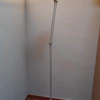 Lampada da terra piantana in metallo 