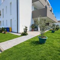 Esclusivo trilocale con giardino