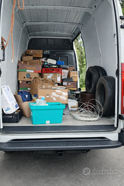 Traslochi e trasporti con furgone grande