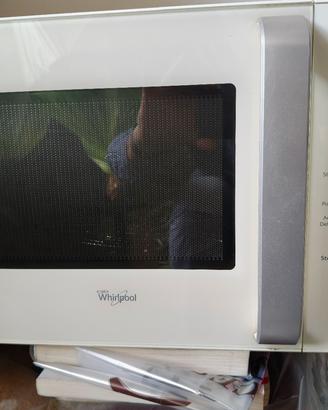 forno a microonde Whirlpool 