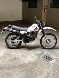 Per Moto Yamaha xt 550