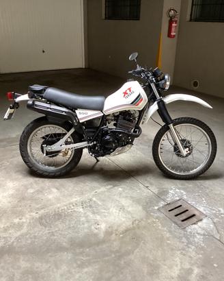 Per Moto Yamaha xt 550
