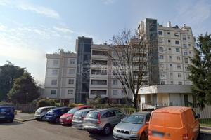 LUMONOSO BILOCALE CON TERRAZZINO RISTRUTTURATO