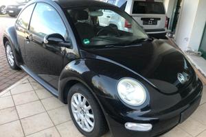 Volkswagen New Beetle 1.4 87 CV 64 KW BERLINA
