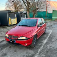 Lancia Y Elefantino Rosso