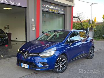 RENAULT Clio TCe 75CV 5p. Moschino per NEOPATENT