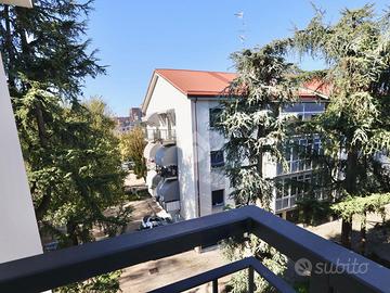 3 LOCALI A REGGIO NELL'EMILIA