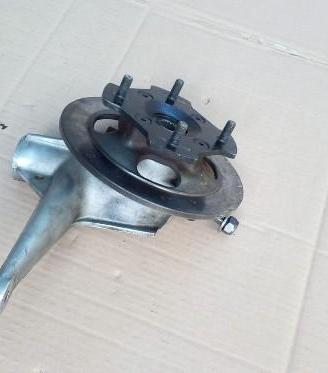 Portamozzo Aixam dx usato completo diametro 210