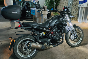 Moto Benelli Leoncino