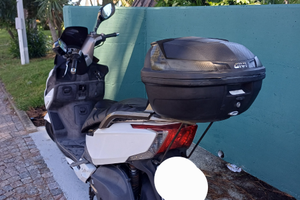 Kymco grandink 300i