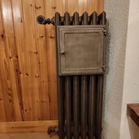 antiquariato -termosifone con scalda vivande ghisa