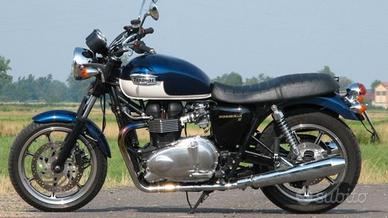 RICAMBI TRIUMPH BONNEVILLE