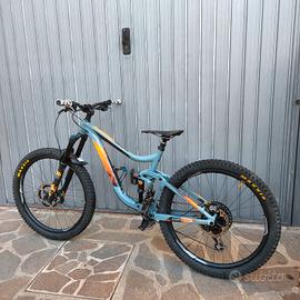 Mtb Enduro Giant Reign + coppia cerchi inclusa 