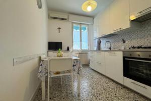 3 LOCALI A CATTOLICA