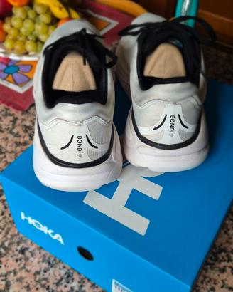 HOKA BONDI 9