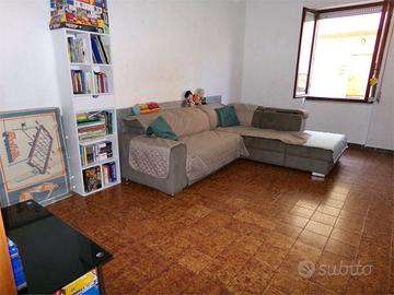 ampio trivano piano terra