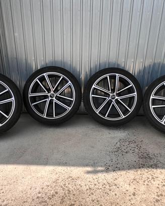 Ruote complete  19” Audi  Sport per A5 S5 B10