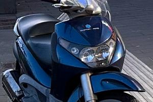 Piaggio Bebverly 200 epoca