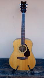 Chitarra acustica Yamaha FG 335