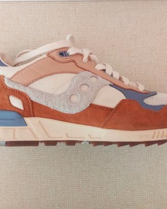 Sneakers  Saucony 42.5