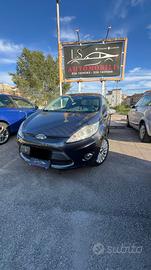 Ford Fiesta 1.4 3 porte Bz.- GPL Titanium