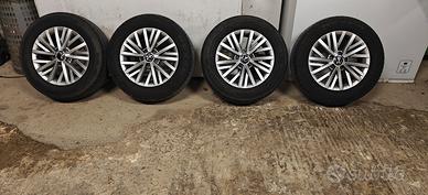 cerchi e gomme VW 215/50/r16