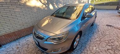 Opel Asta j 1.4 100 cavalli GPL