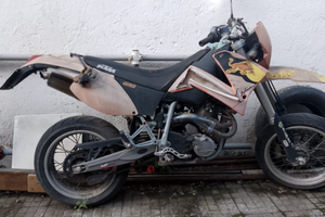 Motard KTM 625 ANNO 2003