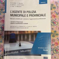 La gente di polizia municipale provinciale