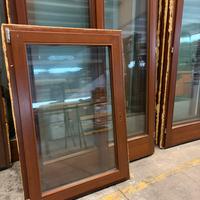 Finestre usate.