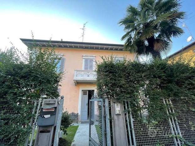 APPARTAMENTO IN VILLA LIBERTY 2 CAMERE - CENTRO