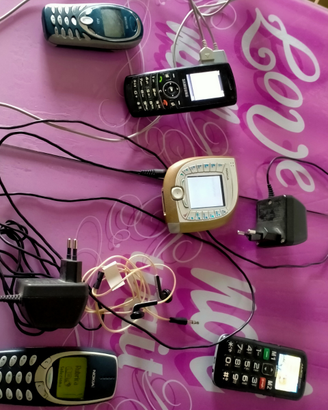 Cellulari Nokia 7600 Samsung Siemens