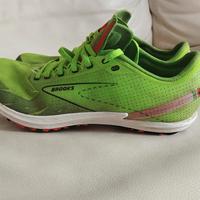 Scarpe da atletica chiodate per cross