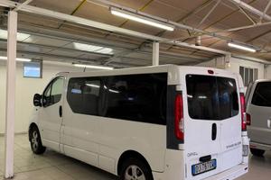 Opel Vivaro 9 posti L2h1