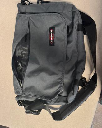 Borsa a tracolla eastpack