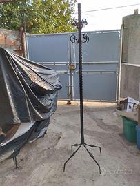 Porta abiti in ferro battuto