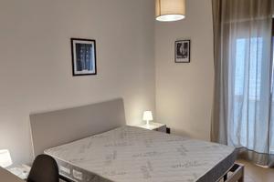 Stanza con letto matrimoniale