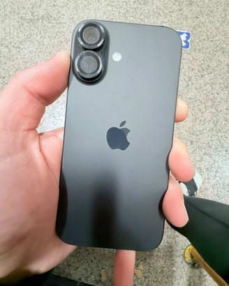 iPhone 16