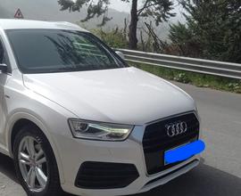 Audi Q3 2.0 TDI 150 CV Sport - S-LINE - SEDILI IN 