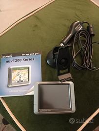 Navigatore satellitare Garmin nuvi 200