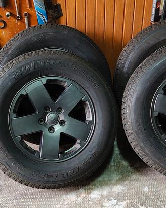 5 Gomme + 5 cerchi Jeep Wrangler Jk jku 255/70/18 