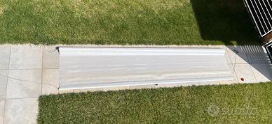 Tenda frangisole avvolgibile meccanizzata