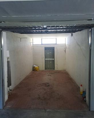 Box interrato in complesso residenziale