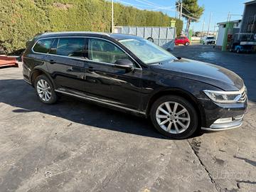 RICAMBI USATI Volkswagen Passat ANNO 2017 CRL